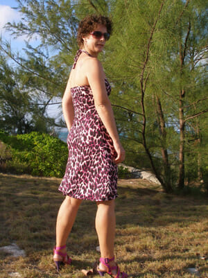 Easy Summer Dress.  Free multi-size pattern and step by step photo tutorial from So Sew Easy.