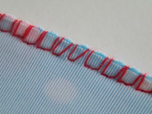 How, where and when to use an overcasting stitch for a neat seam finish. Perfect for sewing knit fabrics too.