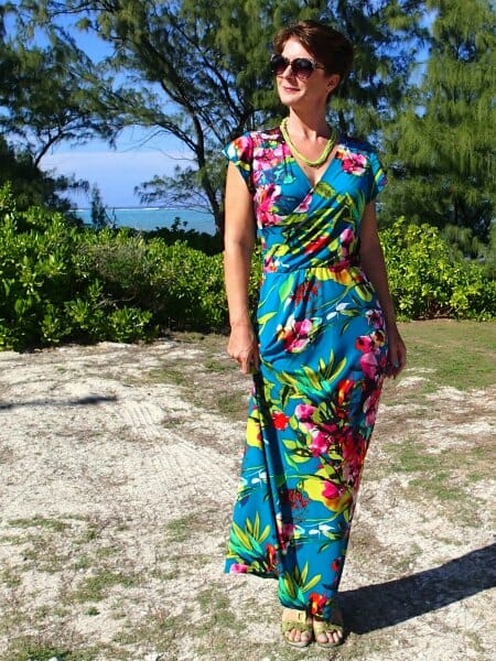 Oh wow, on my summer sewing list for sure. Free pattern and tutorial on how to make this tropical wrap maxi dress pattern.