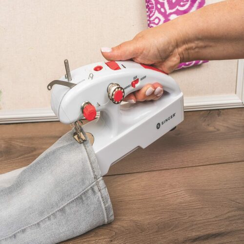 5 Best Handheld Sewing Machines For 2023